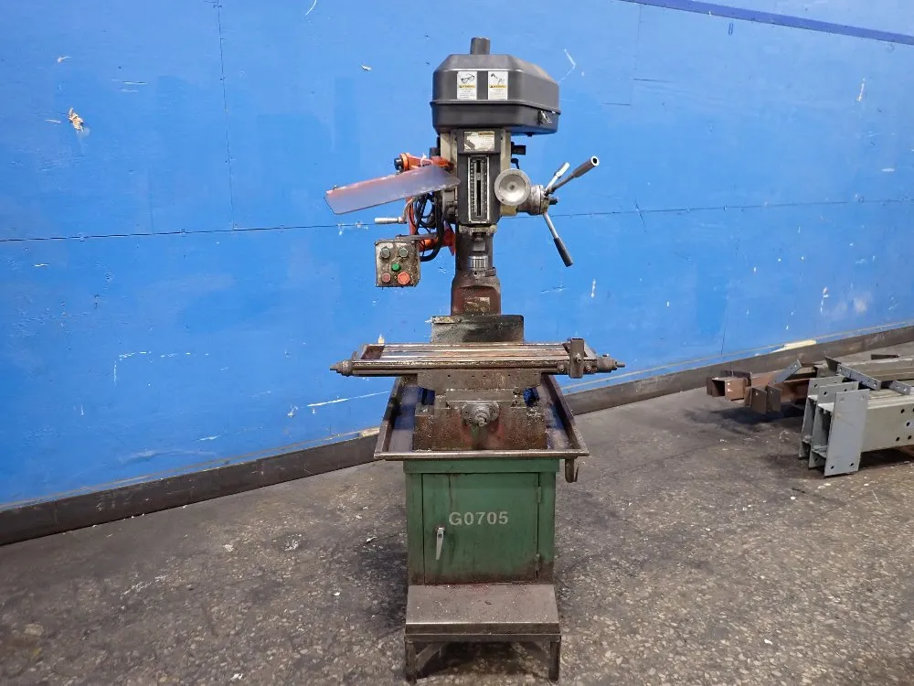 Grizzly 8" X 28 1/2" Vertical Mill - G0705