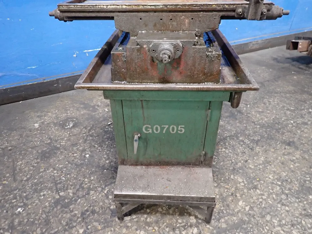 Grizzly 8" X 28 1/2" Vertical Mill - G0705
