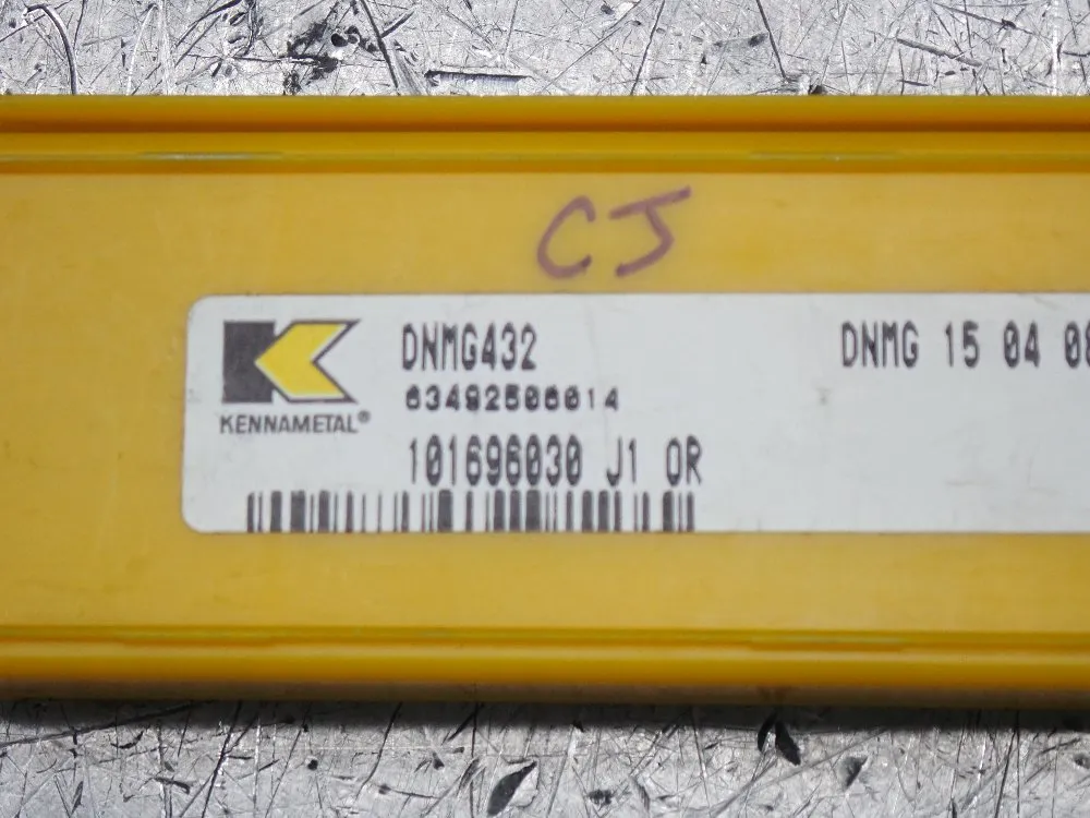 Kennametal Milling Inserts 2 Pkgs - Dnmg432
