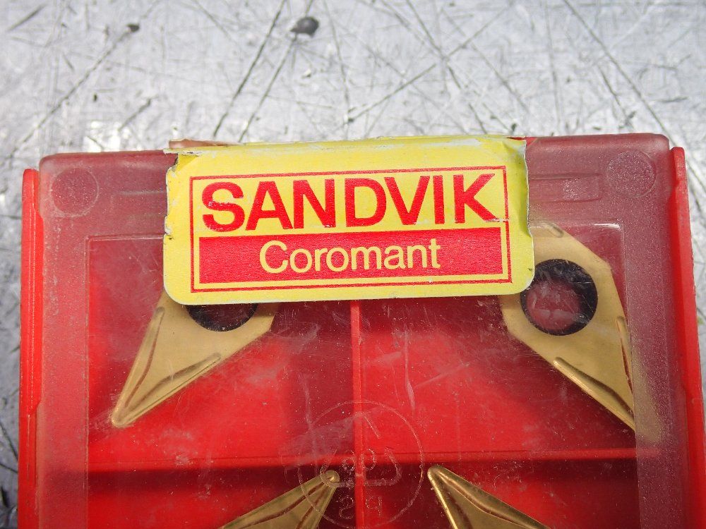 Sandvik Coromant Milling Inserts 5 Pkgs - Vbmt 16 04 08-um