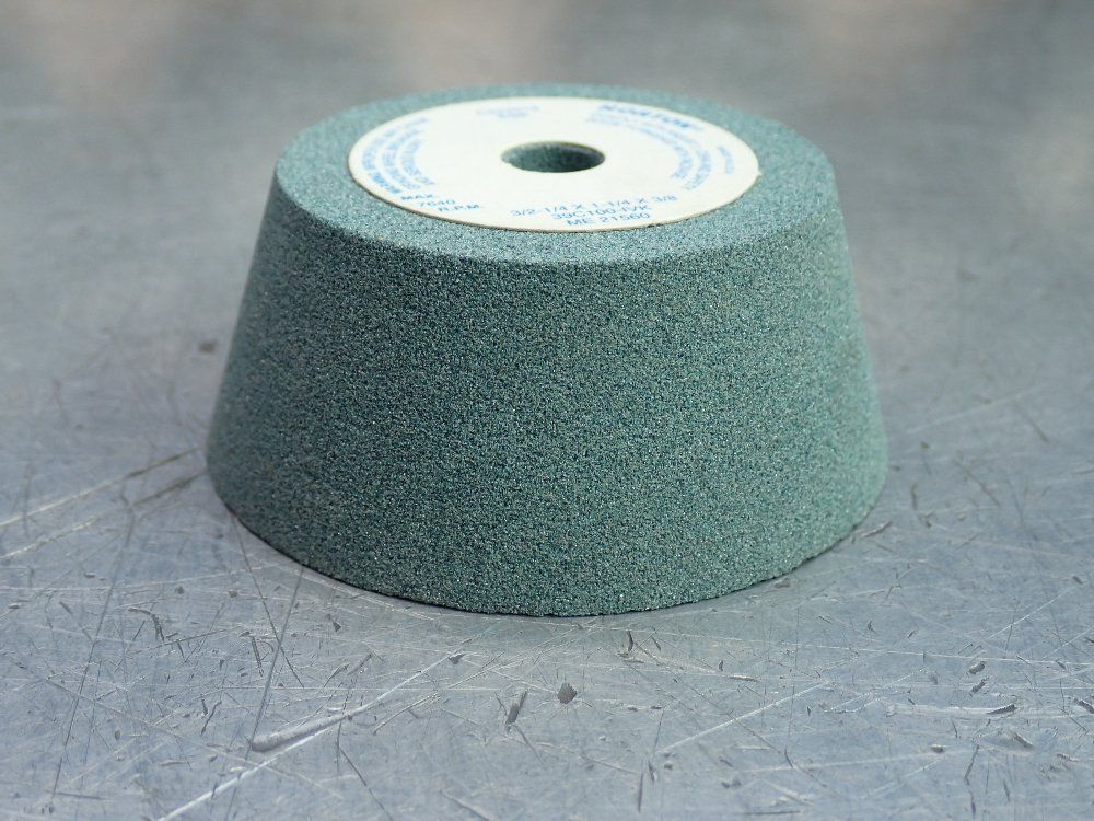 Norton 3/2-1/4x1-1/4x3/8 Grinding Wheels 3 Pkgs - 39c100-ivk