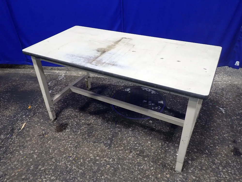30"x60"x33" Workbench