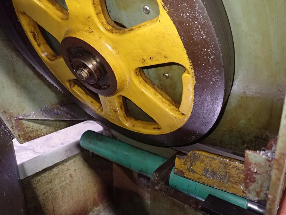 Hyd-mech 17 1/2" X 14" Horizontal Band Saw - H+14