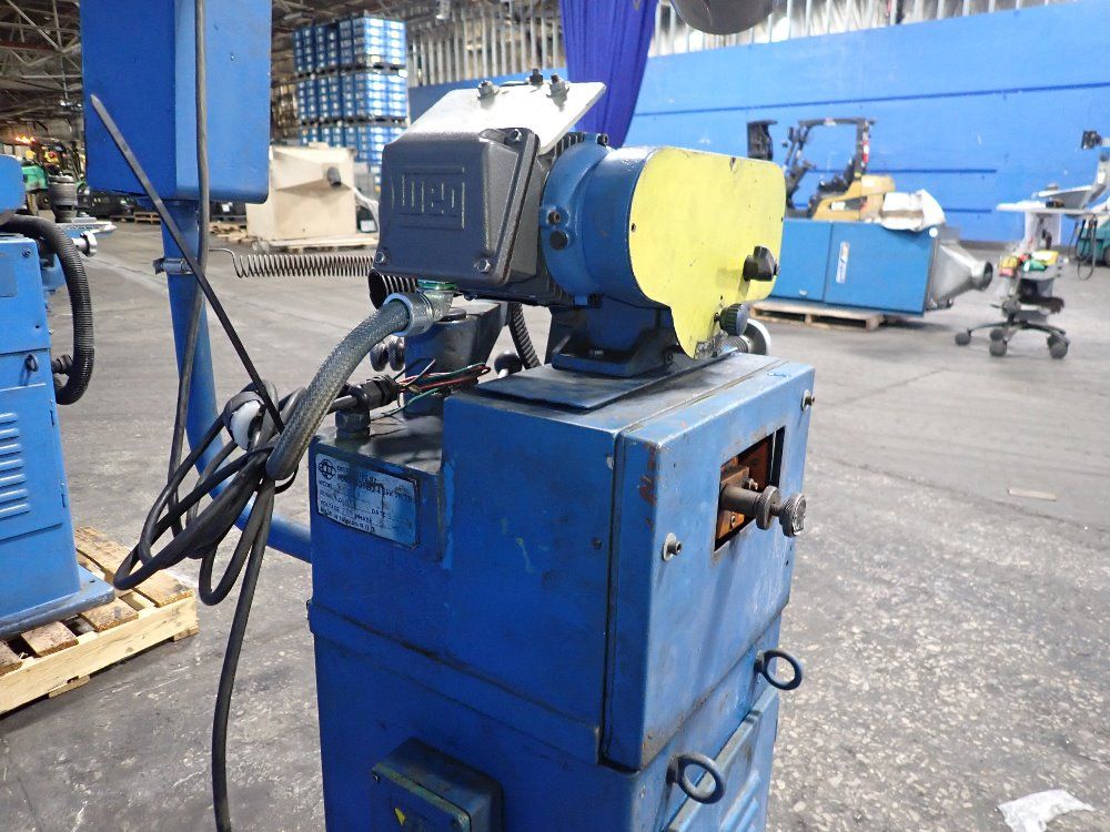 World Machinery & Saw System 50 Grinder