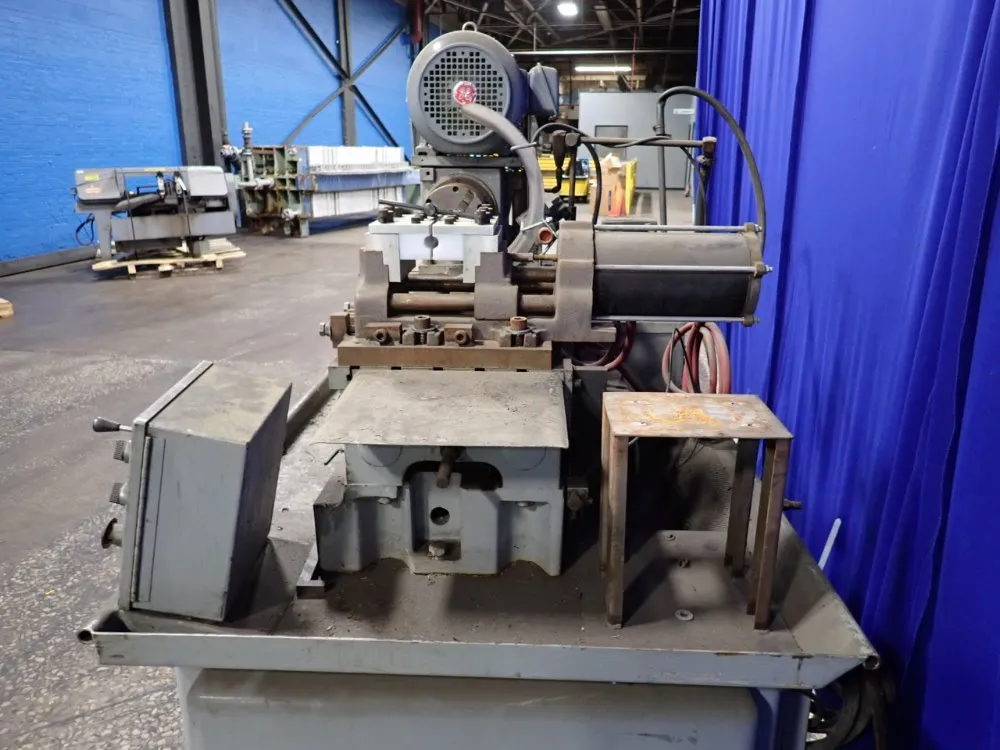 Jones & Lamson 7"x8" Lathe - 6