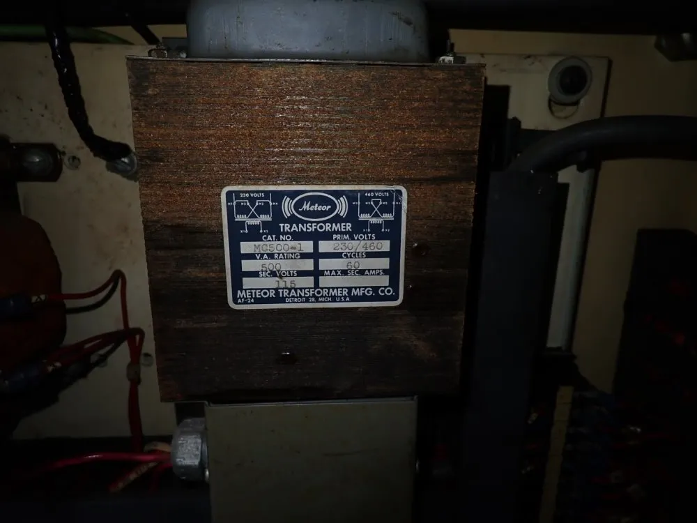 Jones & Lamson 7"x8" Lathe - 6