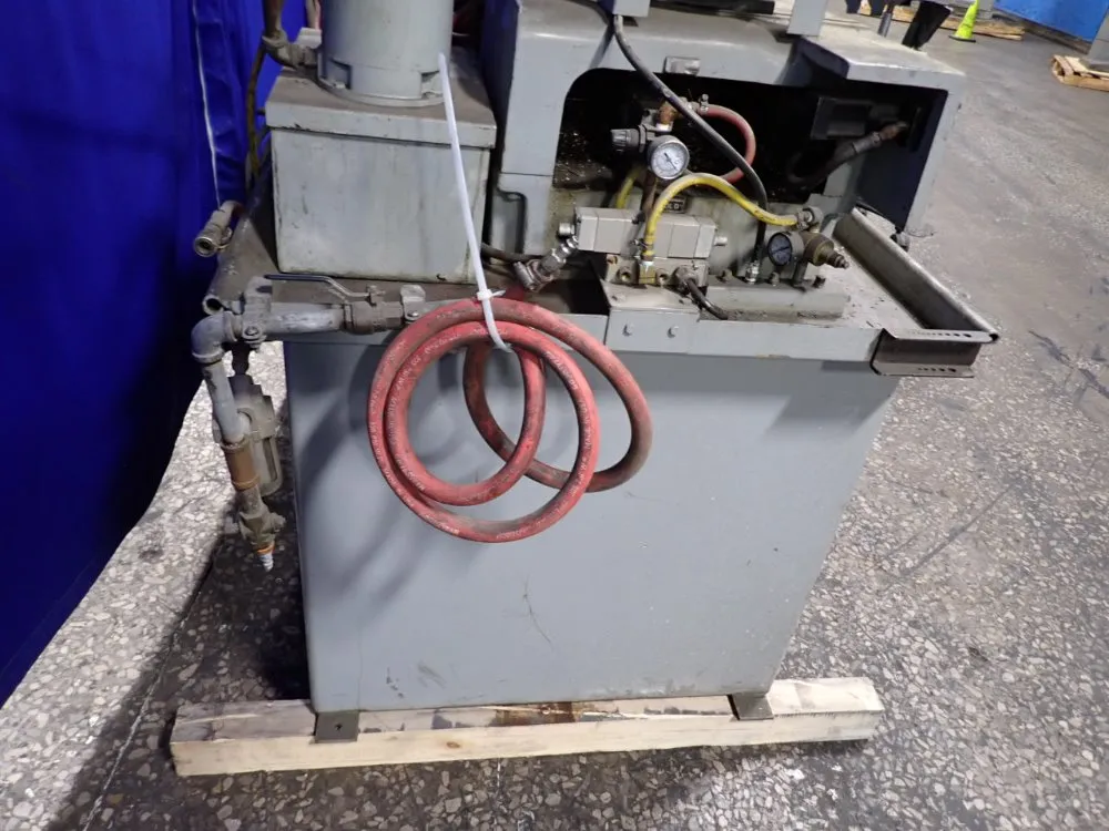 Jones & Lamson 7"x8" Lathe - 6