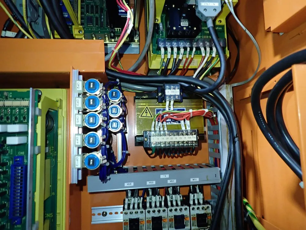 Kitamura 16" X 35" Cnc Vmc - Mycenter 3x