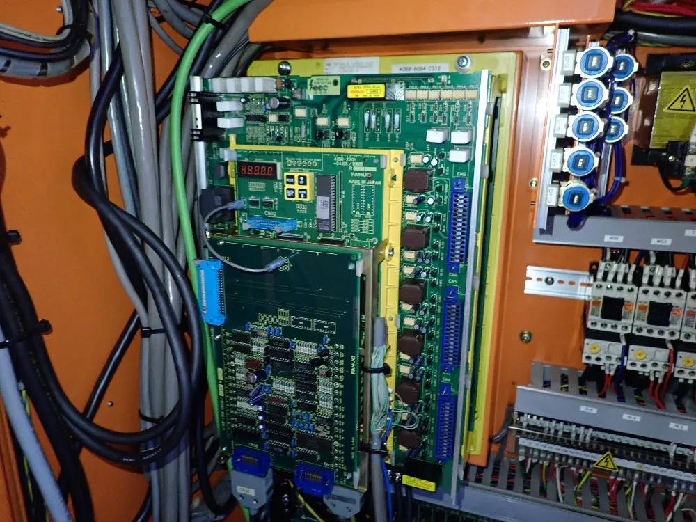 Kitamura 16" X 35" Cnc Vmc - Mycenter 3x