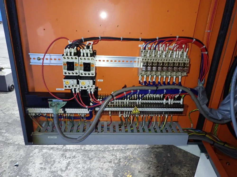 Kitamura 16" X 35" Cnc Vmc - Mycenter 3x