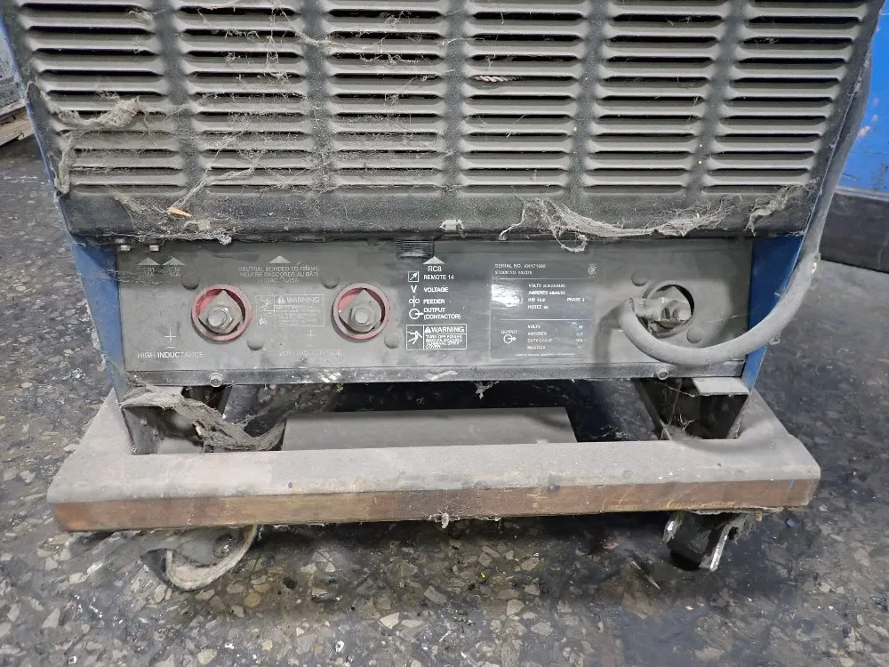 Miller 300 Amp Welder - Deltaweld 302