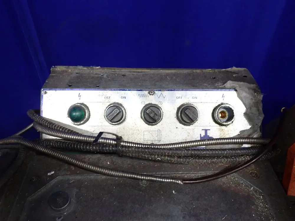 Victor 16"/18" X 38" Gap Bed Lathe - Victor-1640