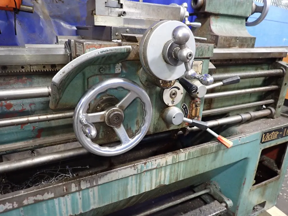 Victor 16"/18" X 38" Gap Bed Lathe - Victor-1640