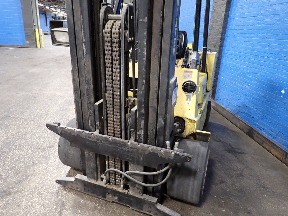 Hyster 7200 Lbs Propane Forklift - S120xl2s