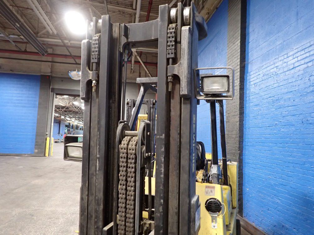 Hyster 7200 Lbs Propane Forklift - S120xl2s