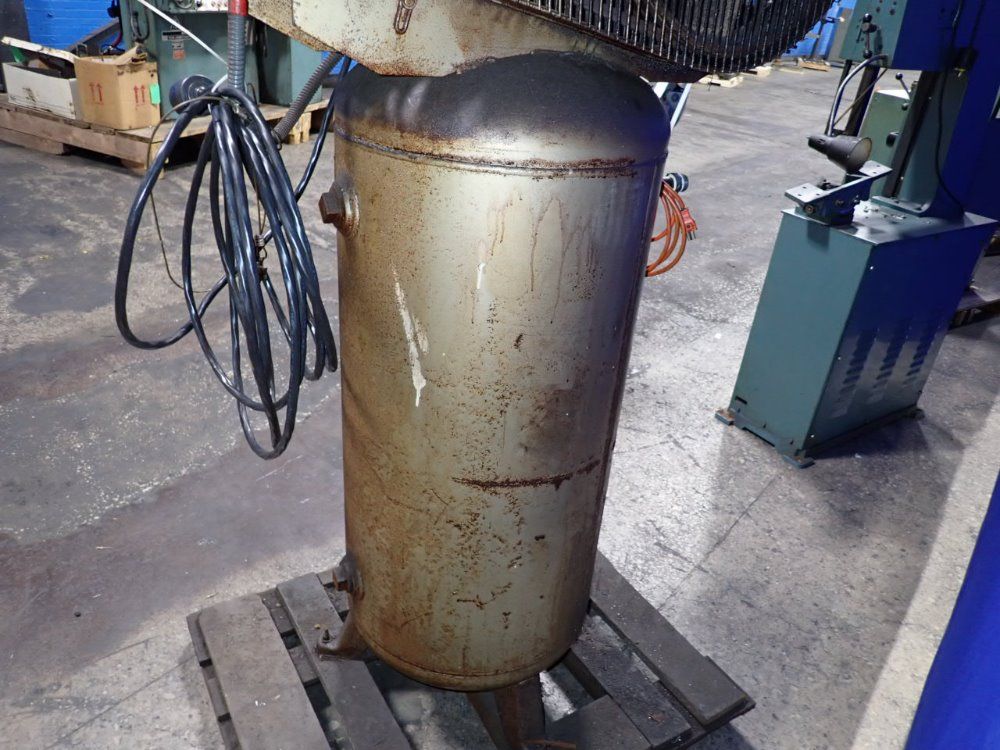 Campbell Hausfeld Air Compressor - If410621v