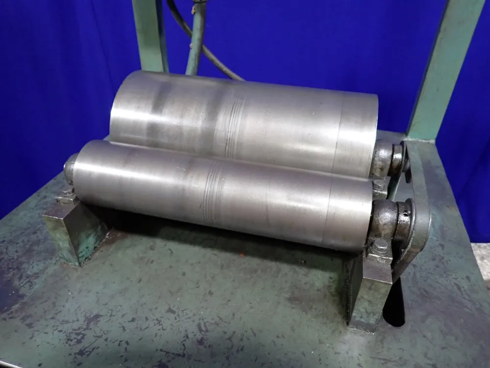 12" Roll Lap Machine