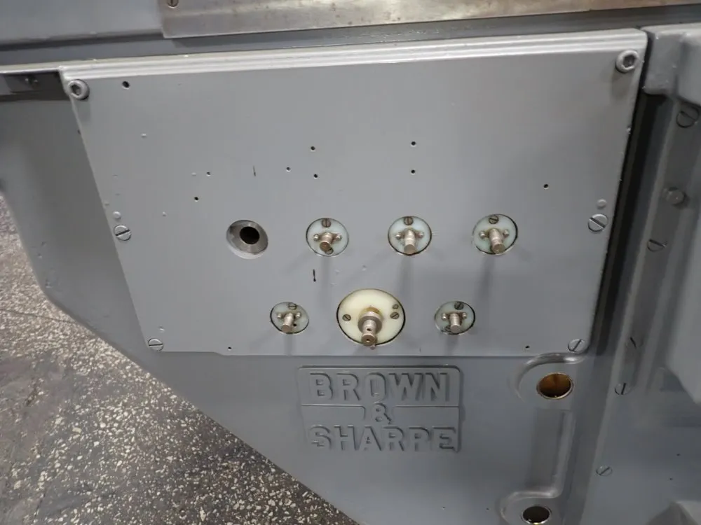 Brown & Sharpe 37"x8" Od Grinder - 2