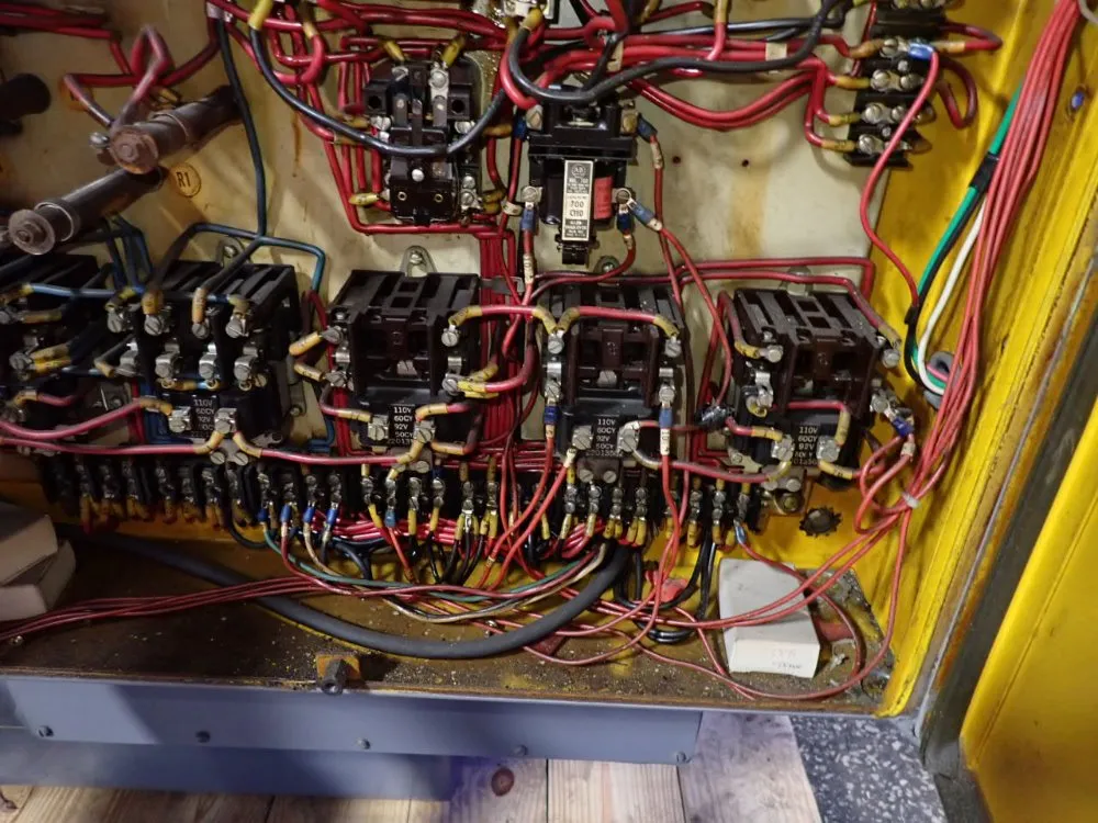 Brown & Sharpe 37"x8" Od Grinder - 2