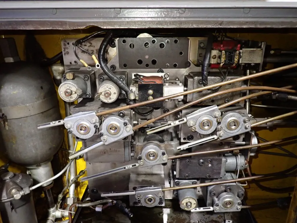 Brown & Sharpe 37"x8" Od Grinder - 2