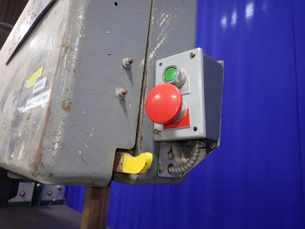 Grob 60 1/2" Throat Vertical Bandsaw - Ns60