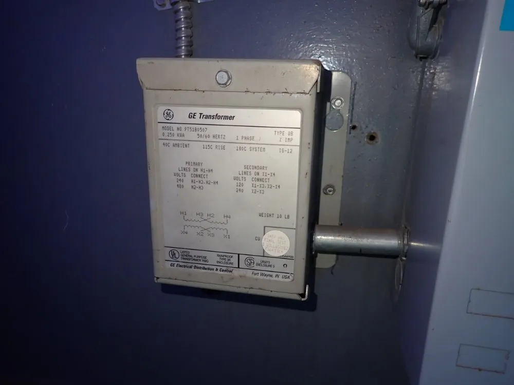 Grob 60 1/2" Throat Vertical Bandsaw - Ns60