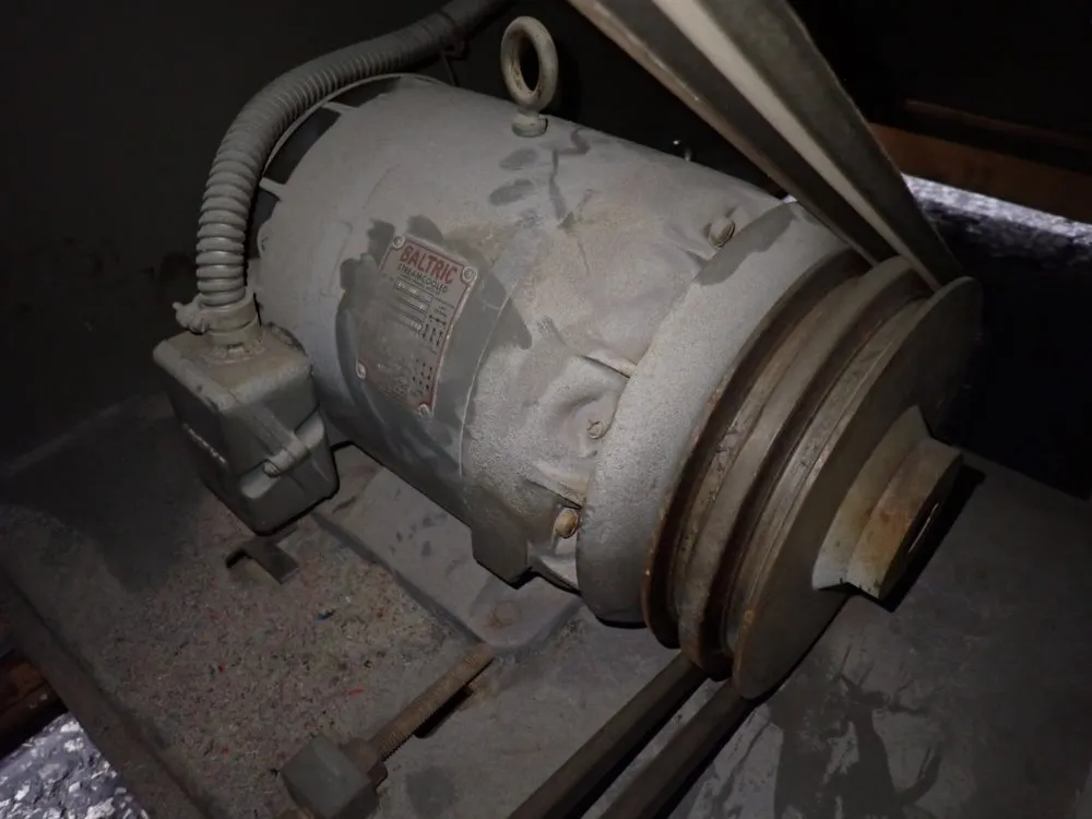 Grob 60 1/2" Throat Vertical Bandsaw - Ns60