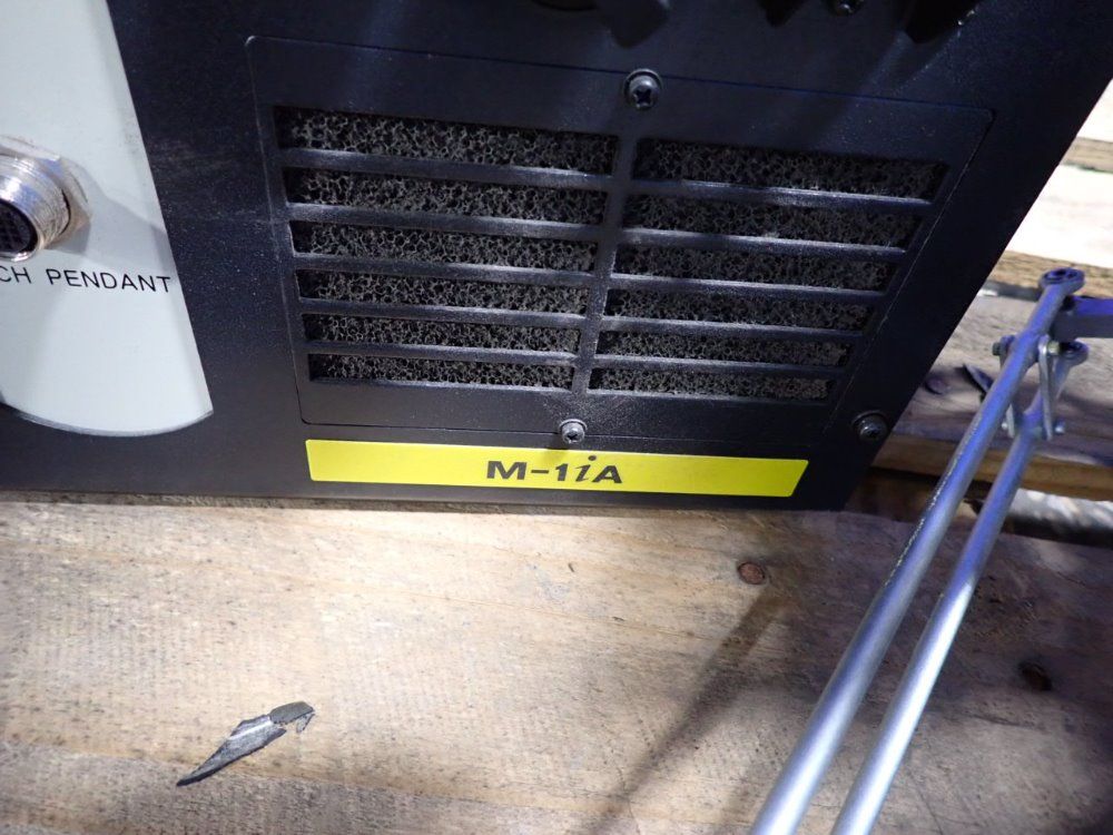 Fanuc Robot - M-1ia/0.5s