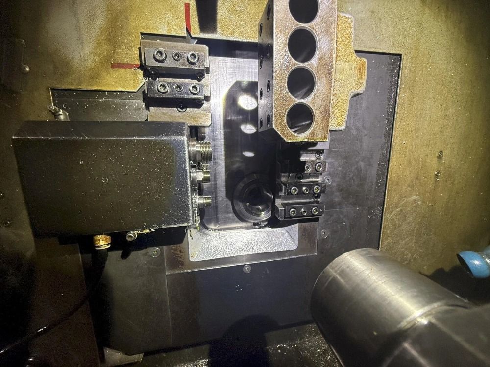 Tsugami Cnc Automatic Swiss Cnc Lathe - Bm16c-v