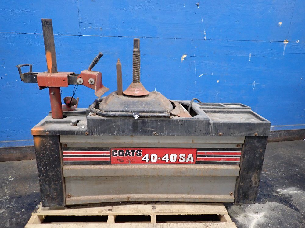 Coats Company Tire Machine - 40-40sa
