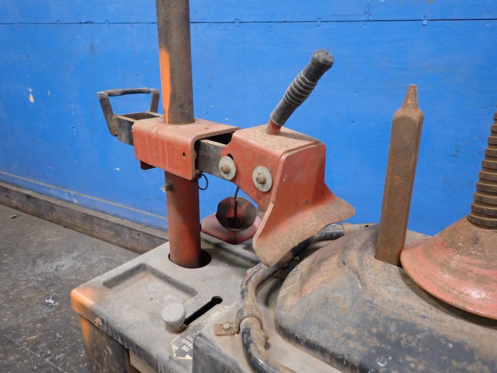 Coats Company Tire Machine - 40-40sa