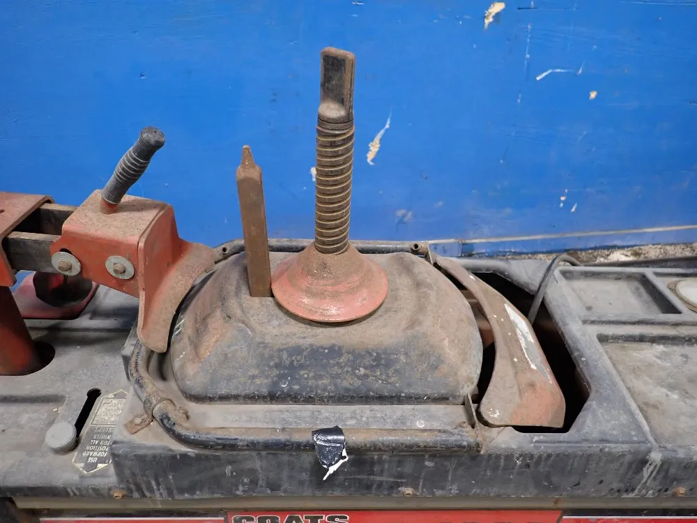 Coats Company Tire Machine - 40-40sa