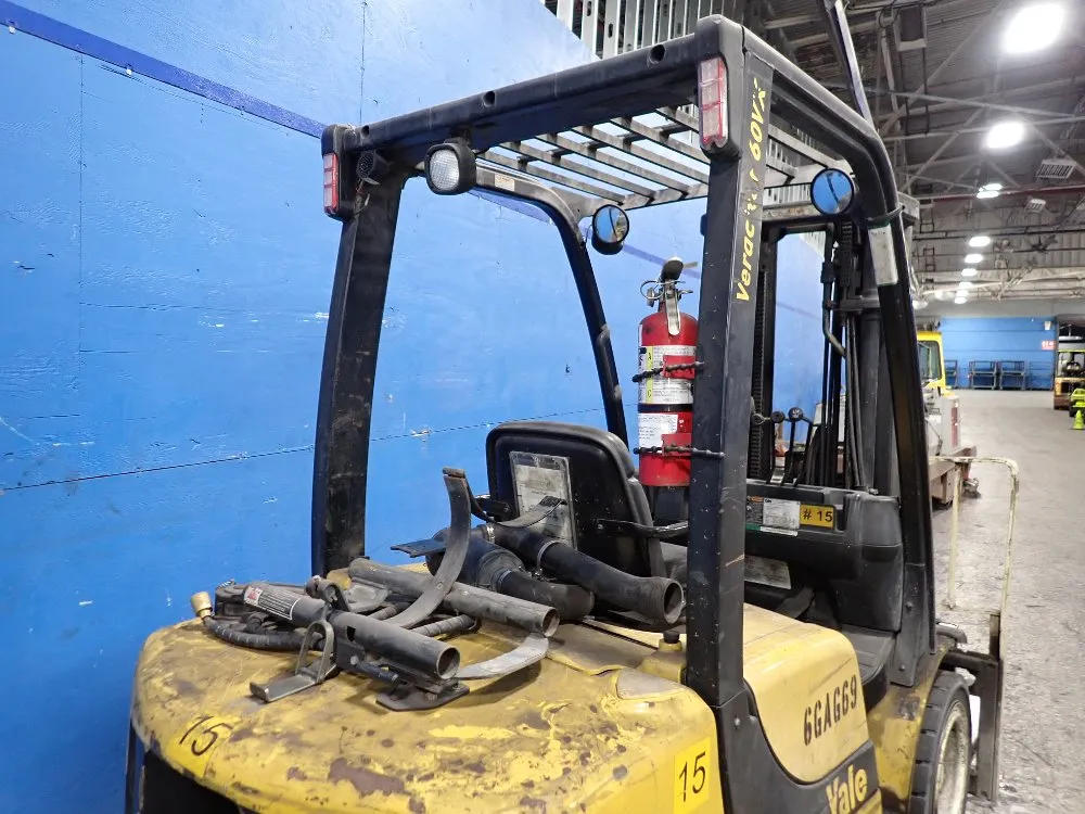 Yale 5550 Lbs Propane Forklift - Glp060vxevre087