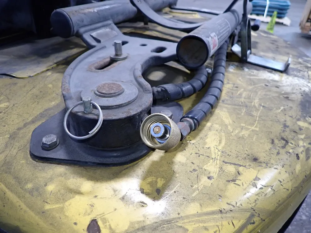 Yale 5550 Lbs Propane Forklift - Glp060vxevre087