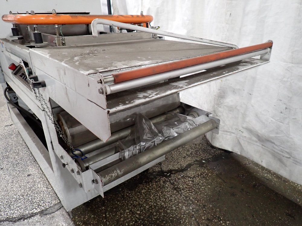 Clamco 20 L Sealer And Tunnel System