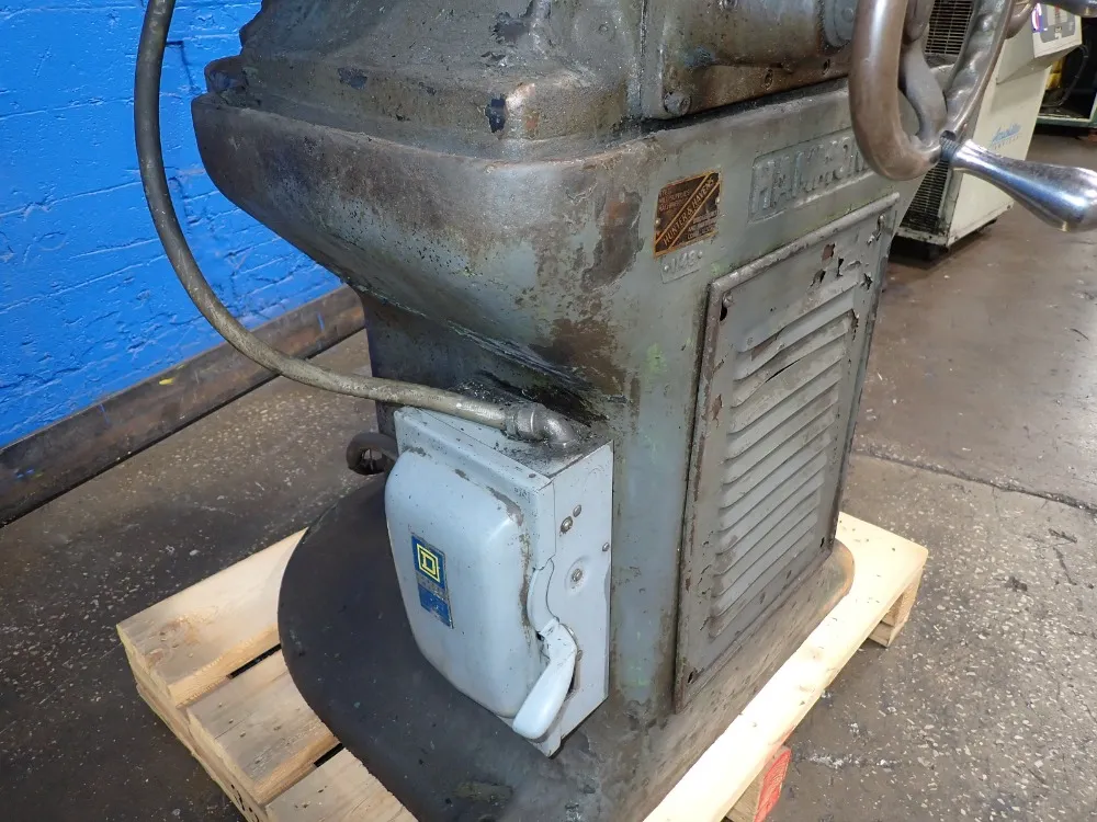 Hammond 18" X 6" Magnetic Chuck Surface Grinder