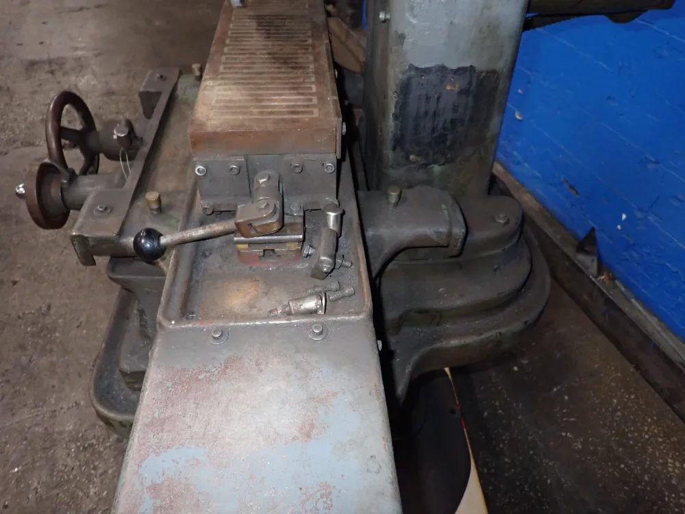 Hammond 18" X 6" Magnetic Chuck Surface Grinder