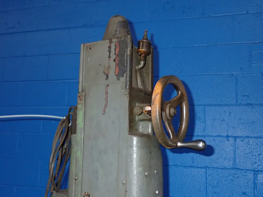 Hammond 18" X 6" Magnetic Chuck Surface Grinder