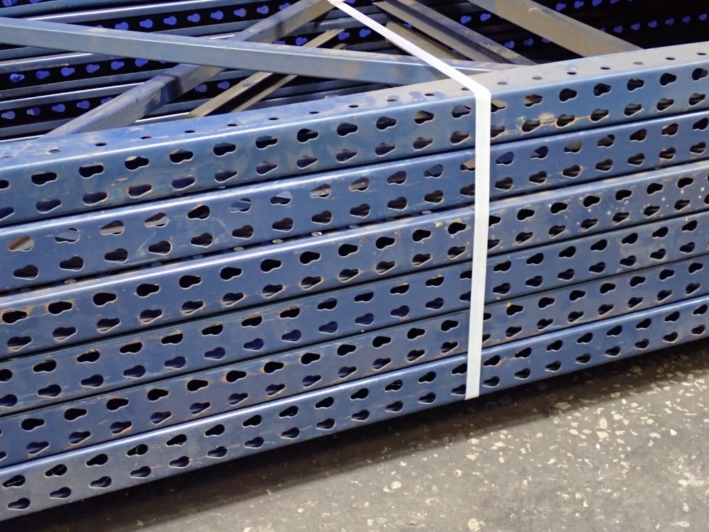 42" X 204" Pallet Racking Lot - Tear Drop