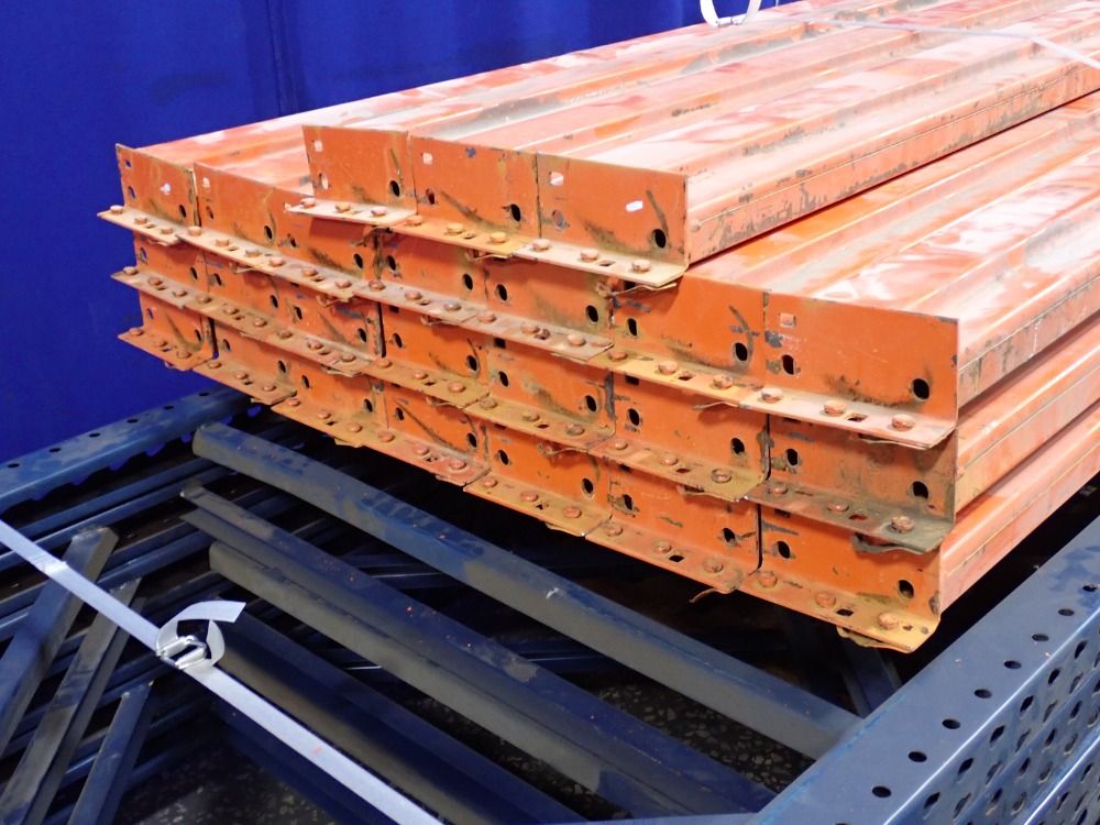 42" X 204" Pallet Racking Lot - Tear Drop