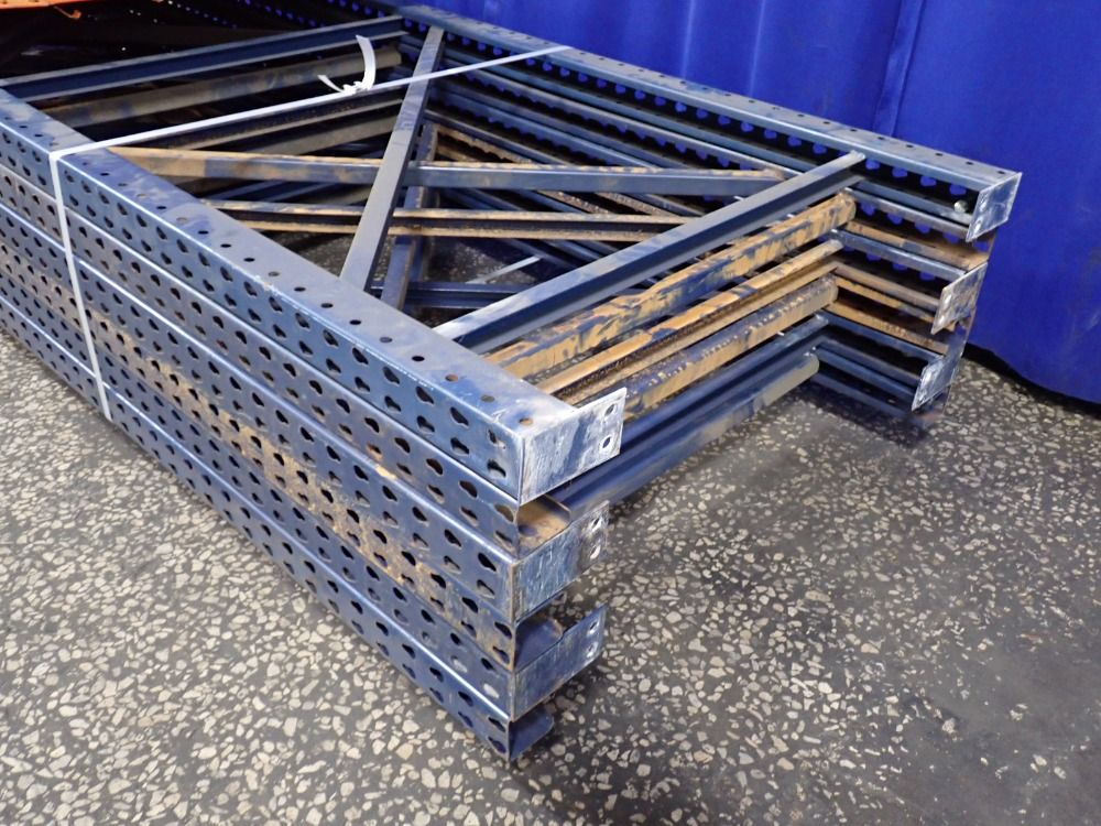 42" X 204" Pallet Racking Lot - Tear Drop