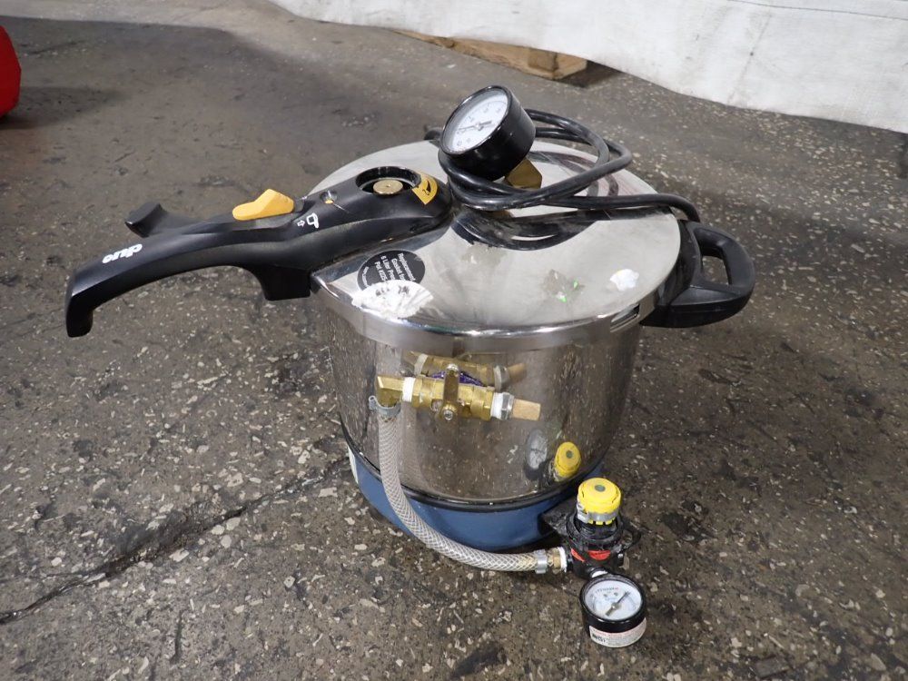 Great Lakes Orthodontics 6 Liter Pressure Pot - 225-040