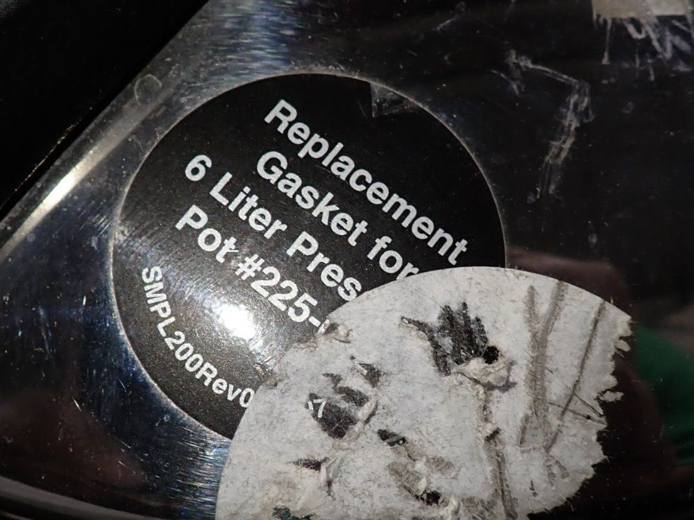 Great Lakes Orthodontics 6 Liter Pressure Pot - 225-040