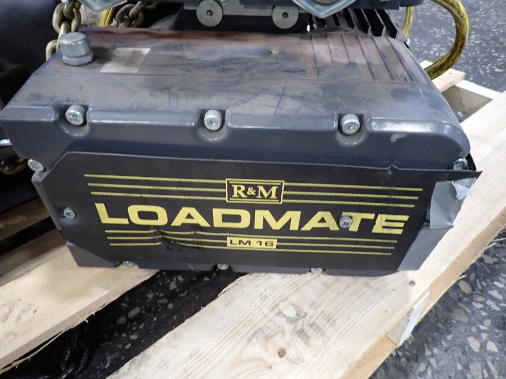 R & M Materials Electric Chain Hoist - Lm 16