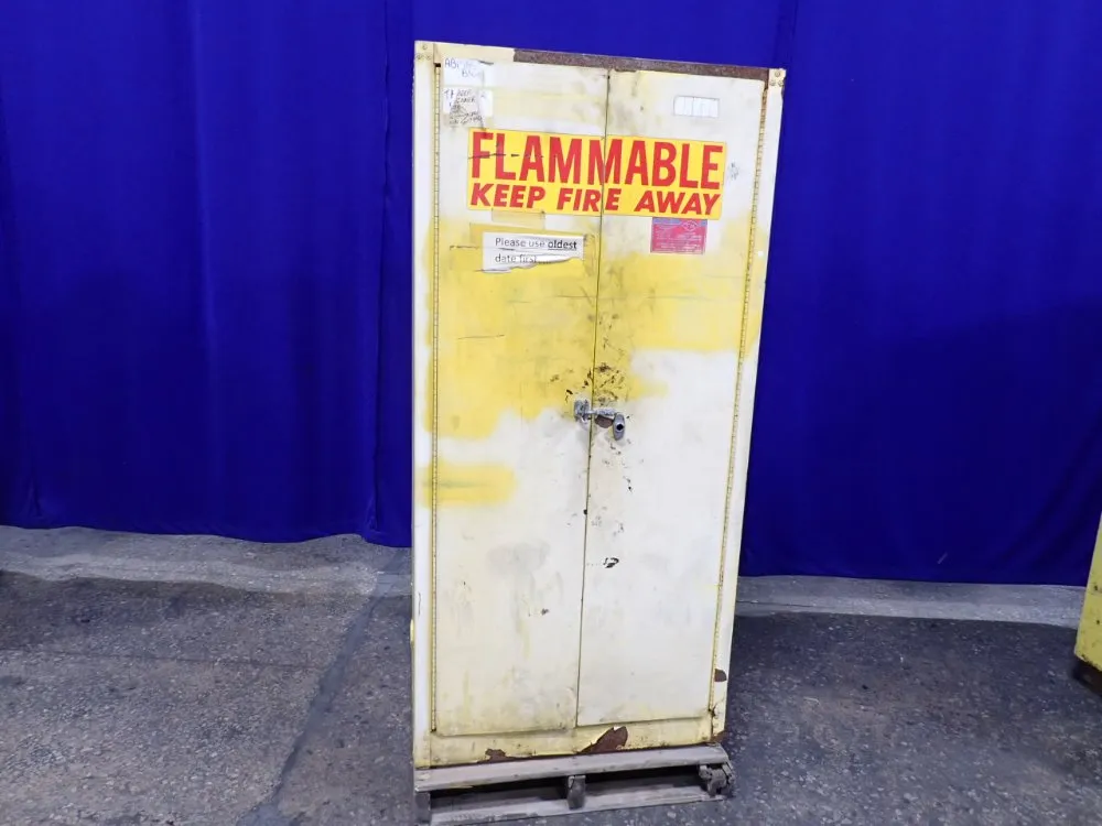 Eagle 60 Gal Flammable Cabinet - 1962