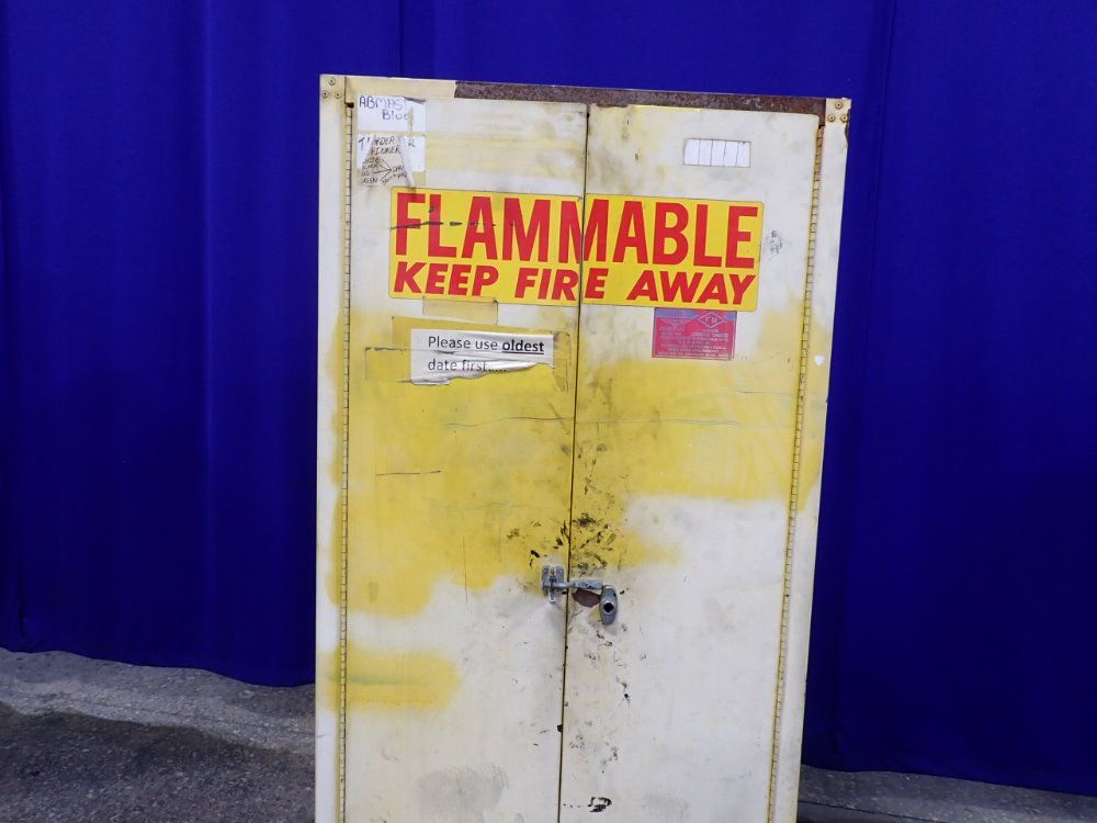 Eagle 60 Gal Flammable Cabinet - 1962