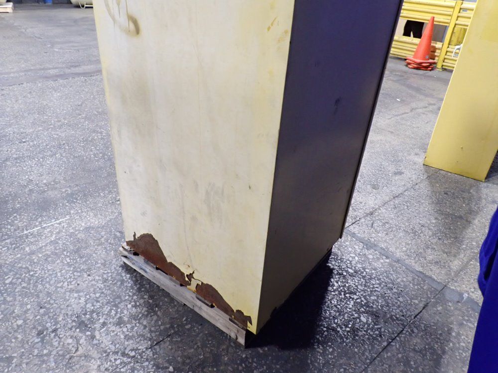 Eagle 60 Gal Flammable Cabinet - 1962