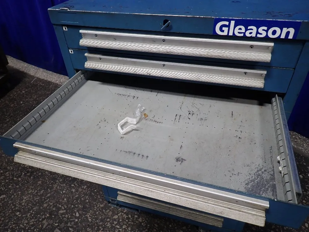 7 Drawers Tool Cabinet