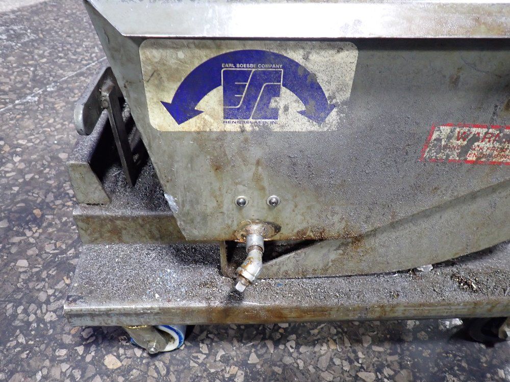 Earl Soesbe Co Self Dumping Hopper