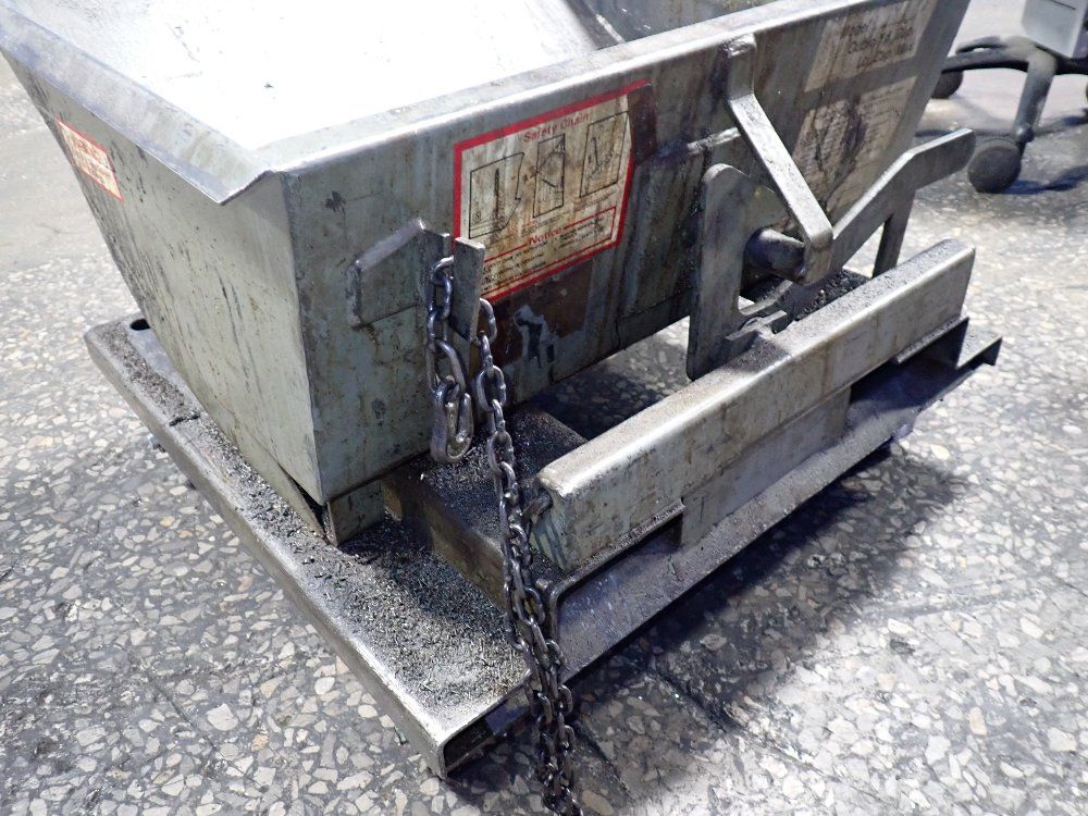 Earl Soesbe Co Self Dumping Hopper
